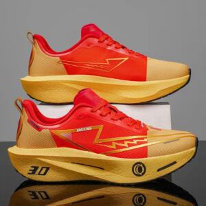 Carbon Plate Running Shoes – Lightweight Marathon Sneakers for Men and Women